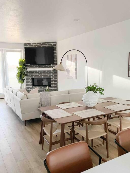 107 Downtown Apartment Provo Bagian luar foto